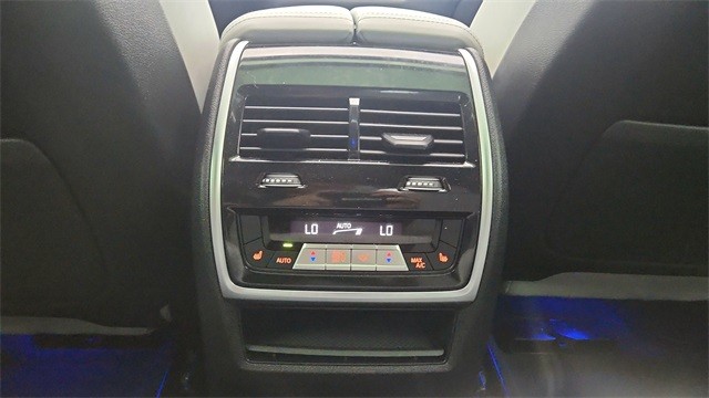 2025 BMW X6 xDrive40i AWD