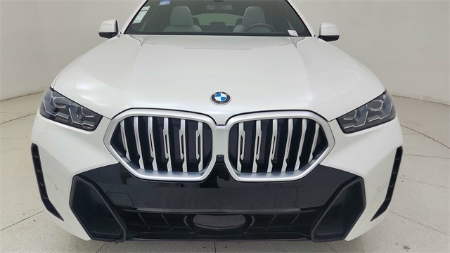 2025 BMW X6 xDrive40i AWD