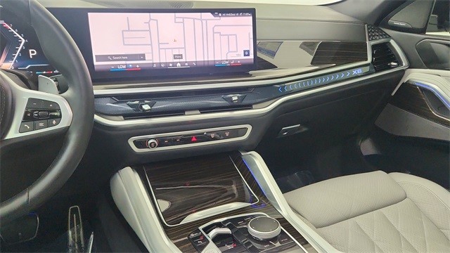 2025 BMW X6 xDrive40i AWD