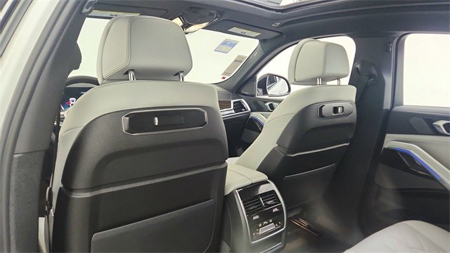 2025 BMW X6 xDrive40i AWD