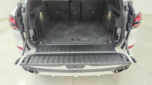 2025 BMW X5 M60i xDrive AWD