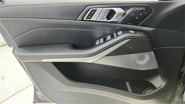 2024 BMW X7 M60i AWD