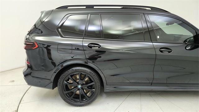 2024 BMW X7 M60i AWD