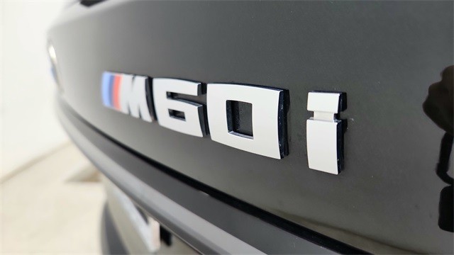 2024 BMW X7 M60i AWD