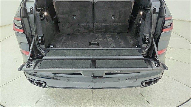 2024 BMW X7 M60i AWD