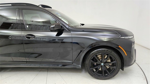 2024 BMW X7 M60i AWD