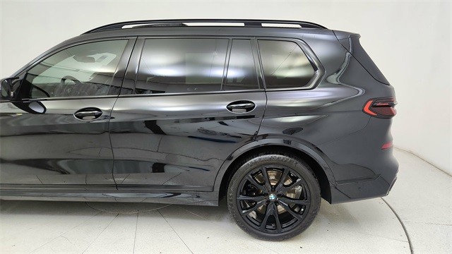 2024 BMW X7 M60i AWD