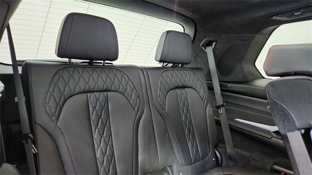 2024 BMW X7 M60i AWD
