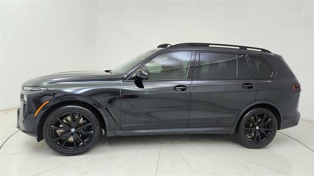 2024 BMW X7 M60i AWD