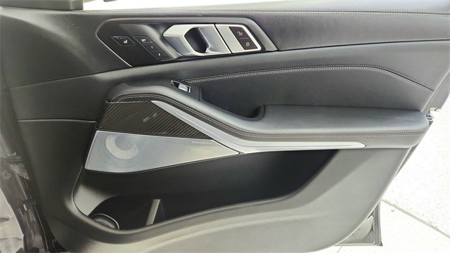 2024 BMW X7 M60i AWD