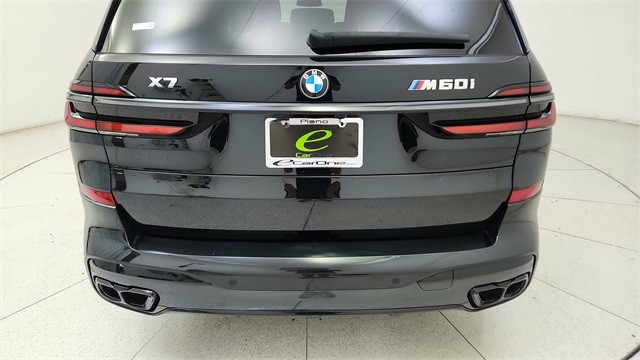 2024 BMW X7 M60i AWD
