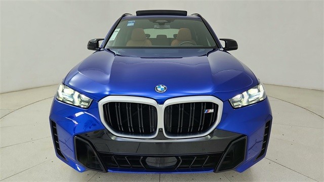 2025 BMW X5 M60i xDrive AWD