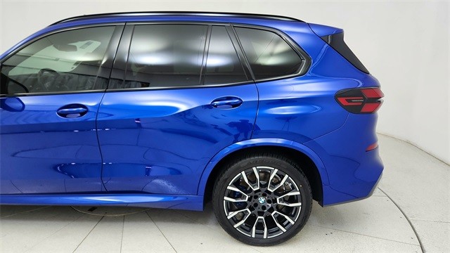 2025 BMW X5 M60i xDrive AWD