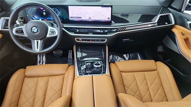 2025 BMW X5 M60i xDrive AWD