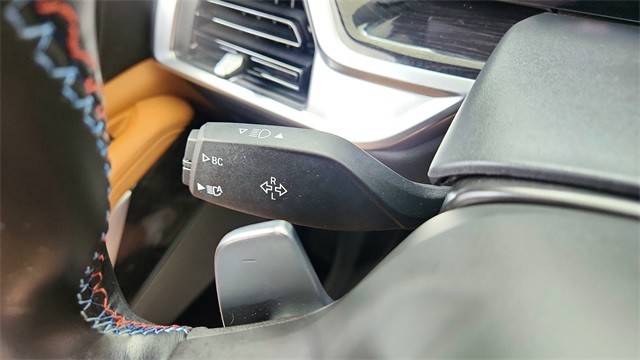 2025 BMW X5 M60i xDrive AWD