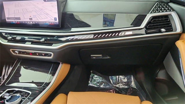 2025 BMW X5 M60i xDrive AWD