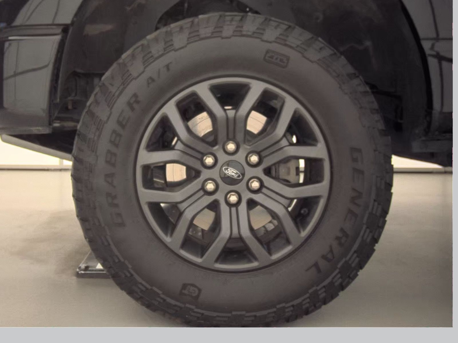 2023 Ford F-150 Tremor AWD