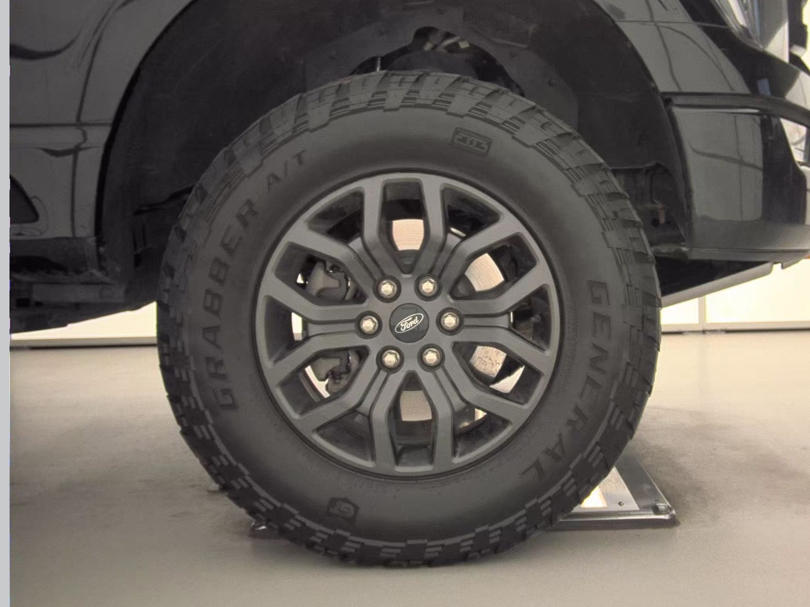 2023 Ford F-150 Tremor AWD