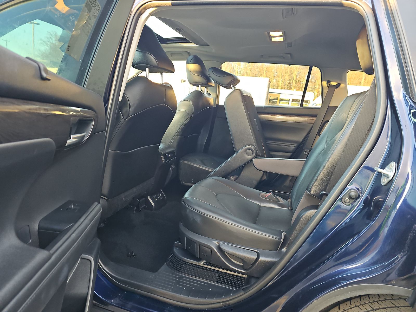 2021 Toyota Highlander Hybrid Limited AWD