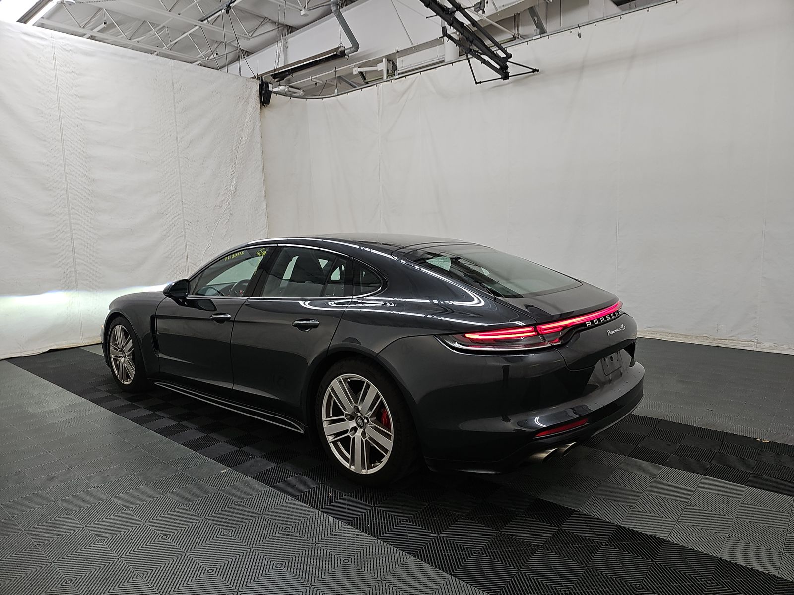 2023 Porsche Panamera 4S AWD