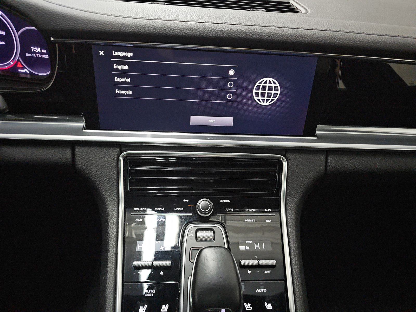 2022 Porsche Panamera 4 Platinum Edition AWD