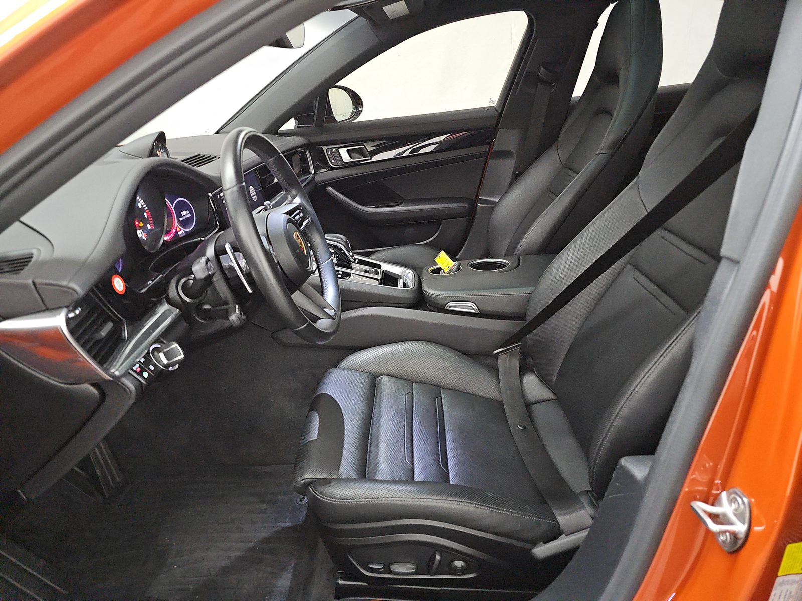 2022 Porsche Panamera 4 Platinum Edition AWD