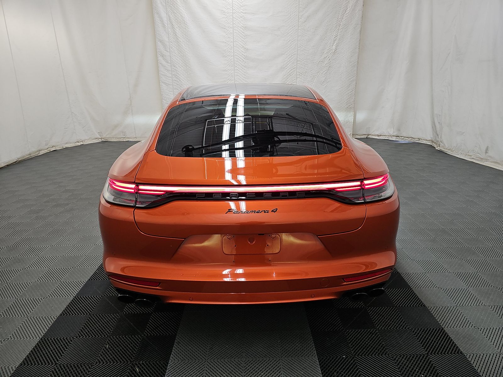 2022 Porsche Panamera 4 Platinum Edition AWD