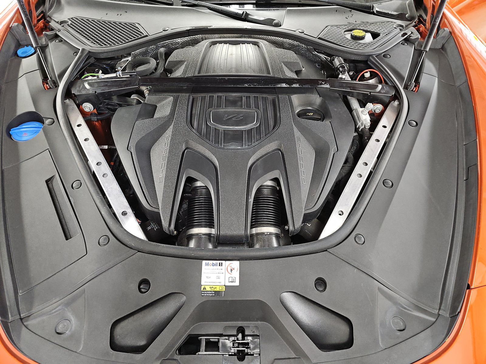 2022 Porsche Panamera 4 Platinum Edition AWD