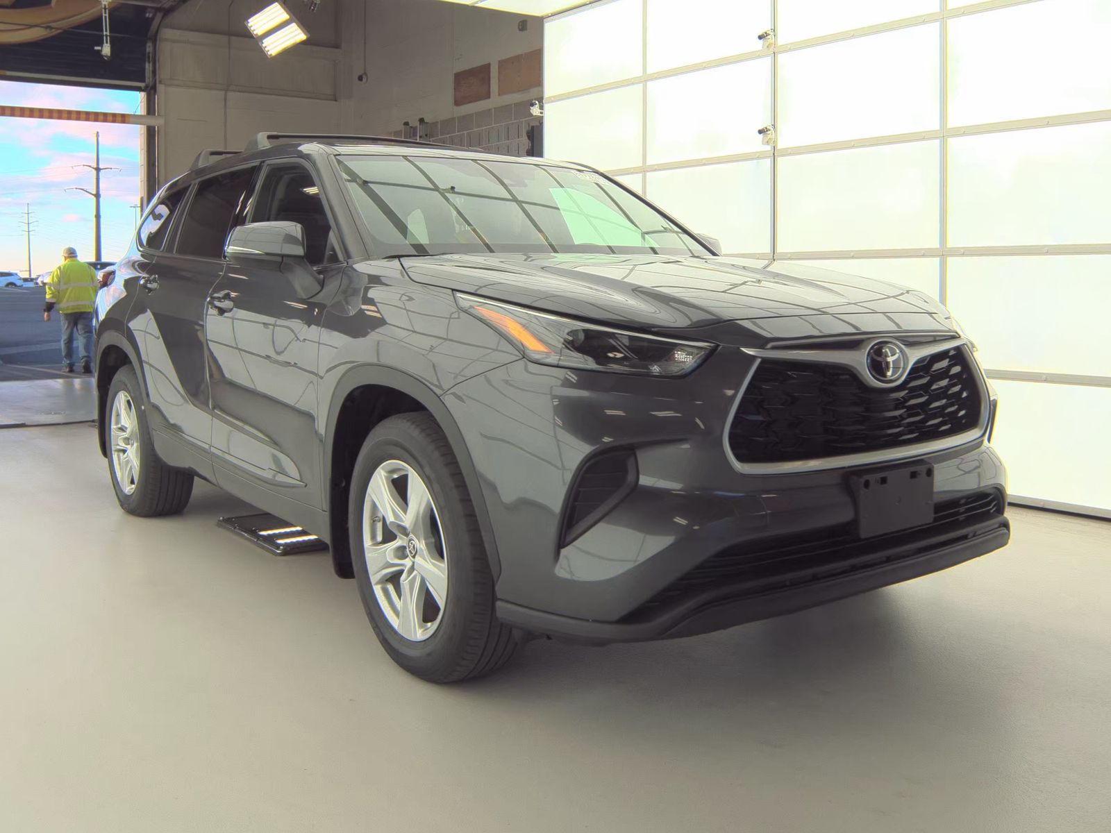 2022 Toyota Highlander L AWD