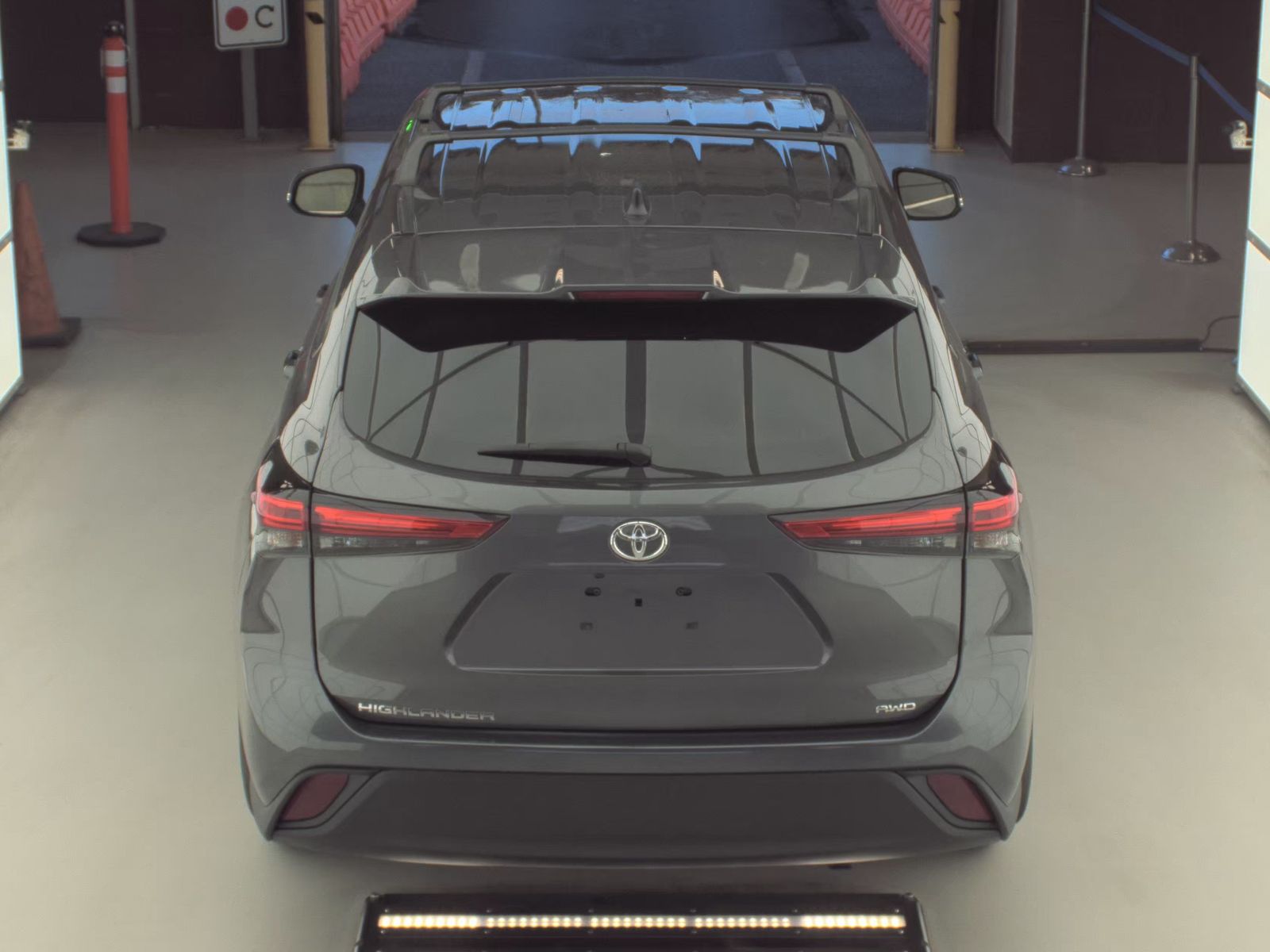 2022 Toyota Highlander L AWD