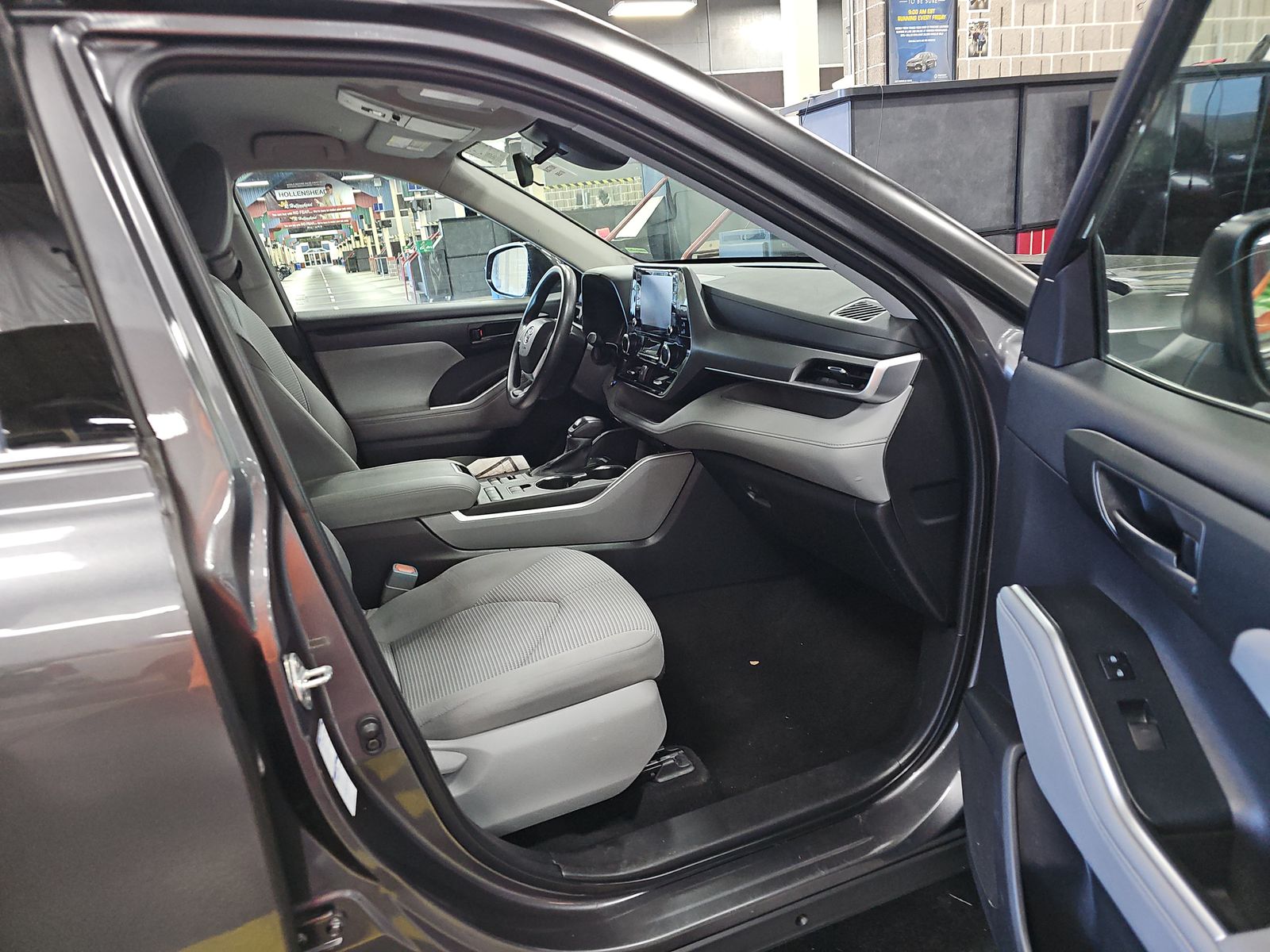 2022 Toyota Highlander L AWD