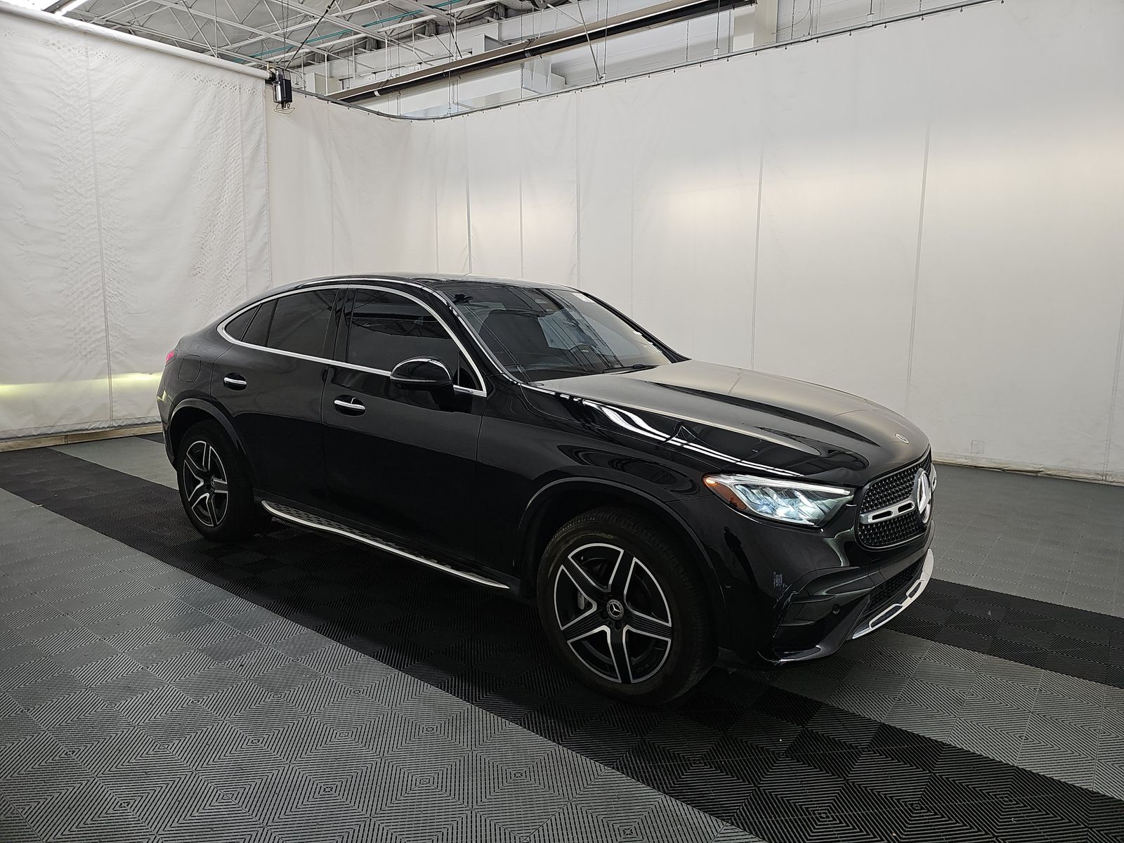 2024 Mercedes-Benz GLC GLC 300 AWD