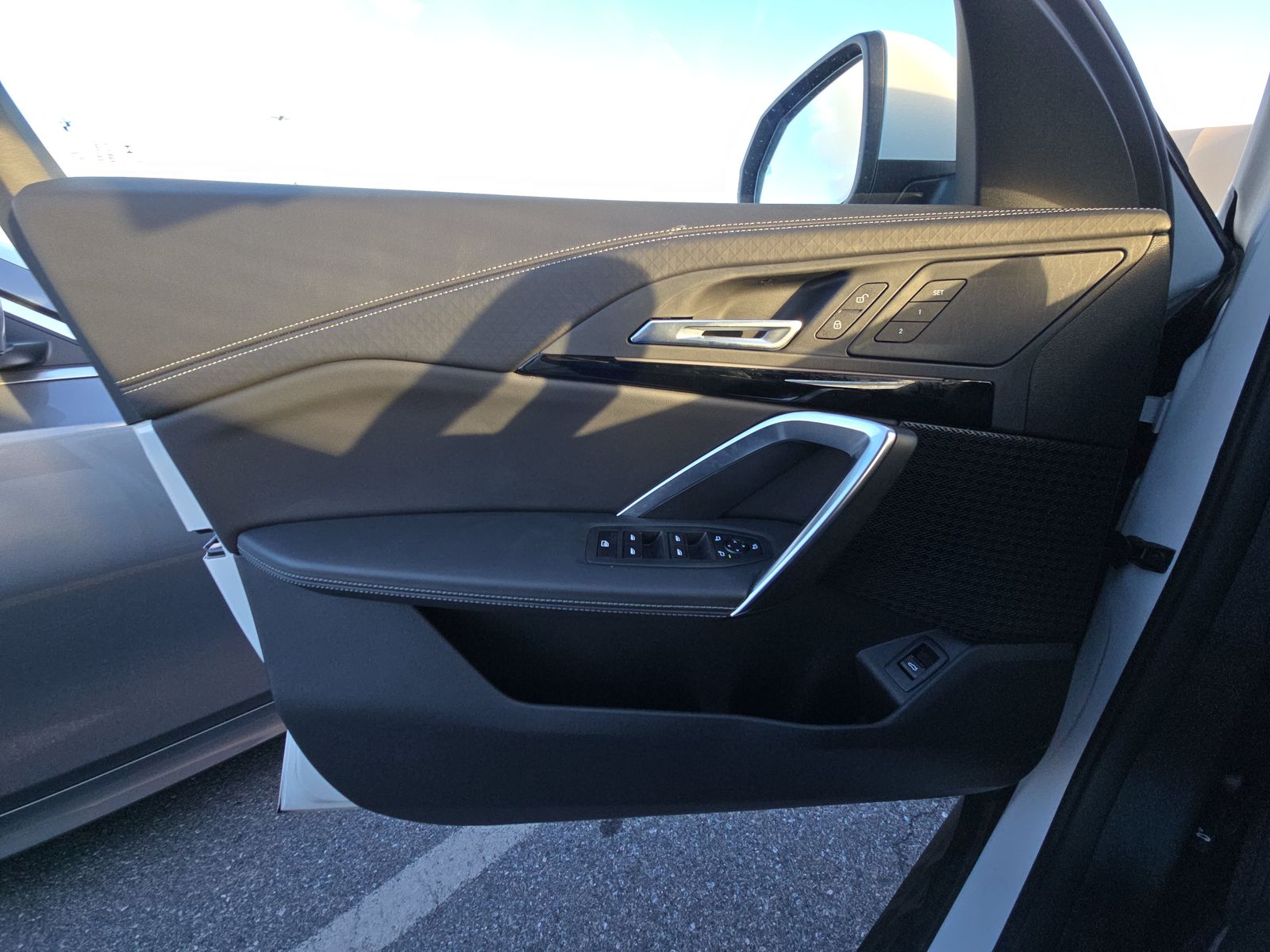 2025 BMW X2 xDrive28i AWD