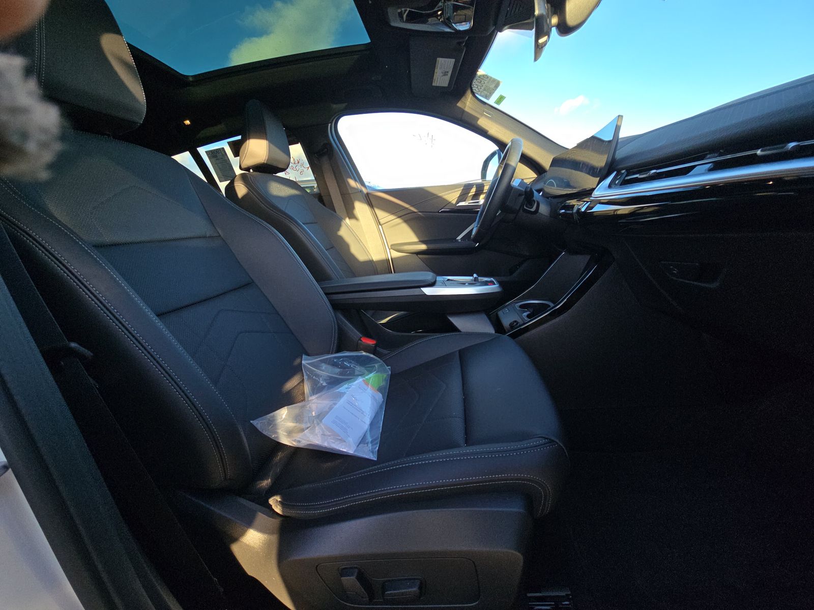 2025 BMW X2 xDrive28i AWD