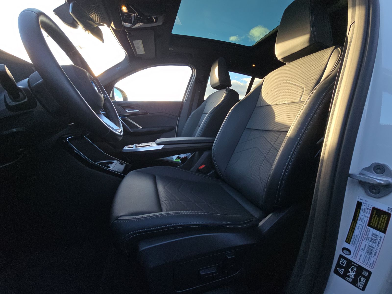 2025 BMW X2 xDrive28i AWD