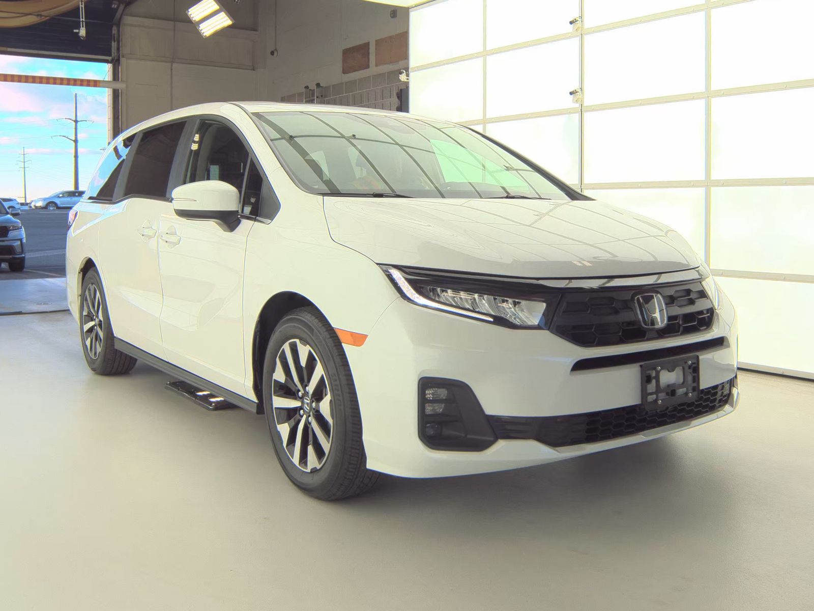 2025 Honda Odyssey EX-L FWD