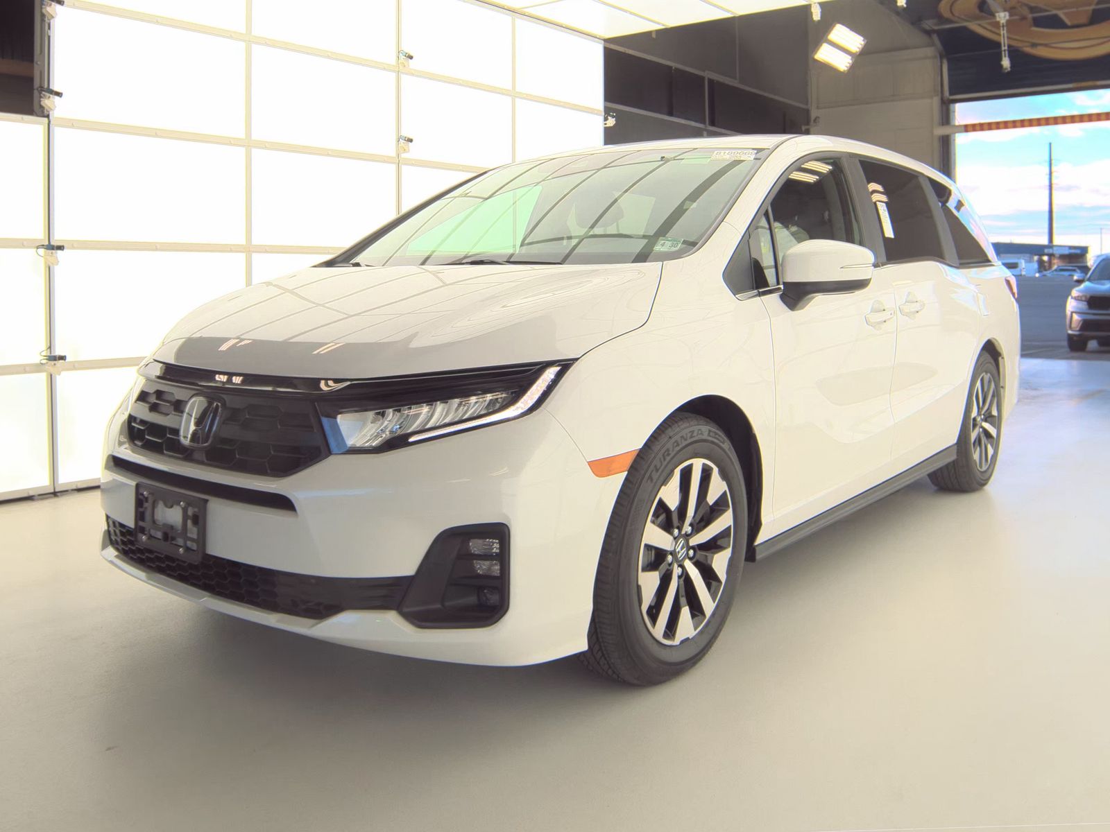 2025 Honda Odyssey EX-L FWD