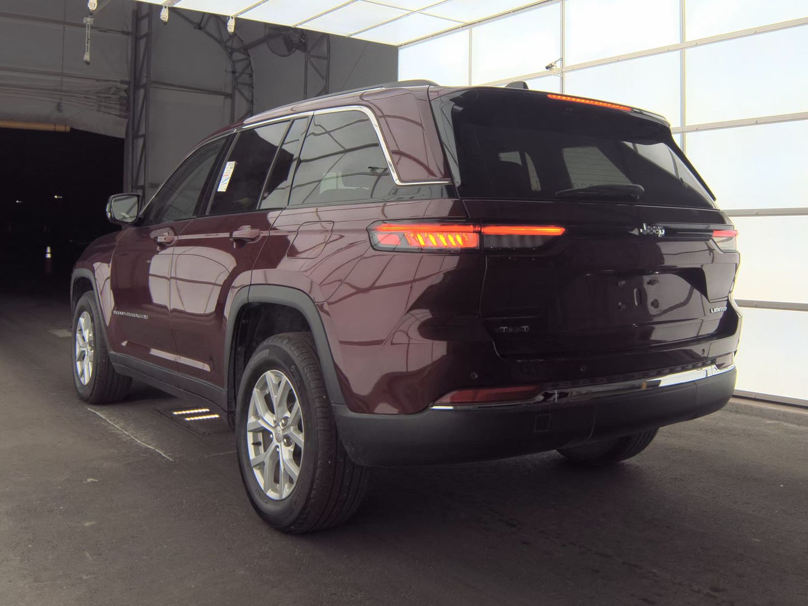 2023 Jeep Grand Cherokee Limited AWD