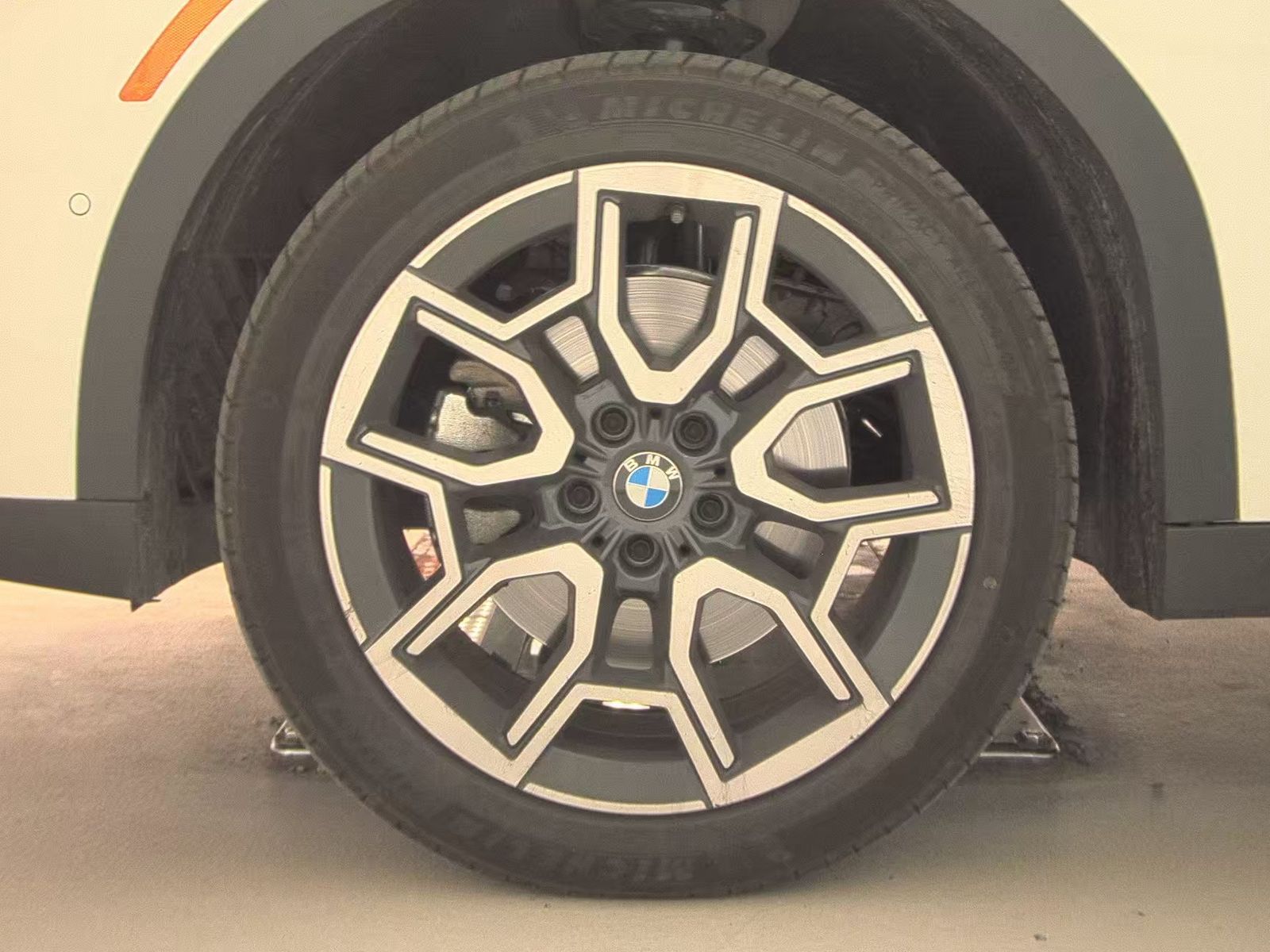 2025 BMW X2 xDrive28i AWD