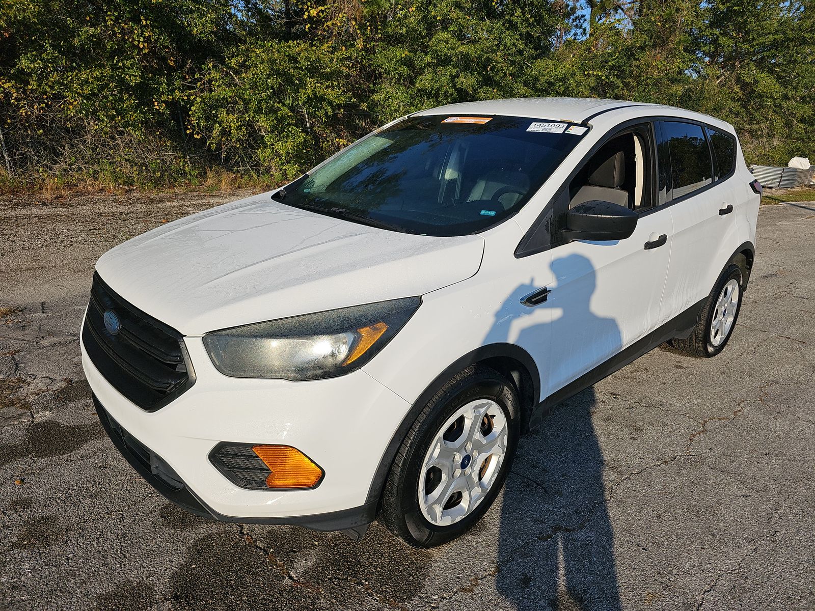 FORD ESCAPE - 1