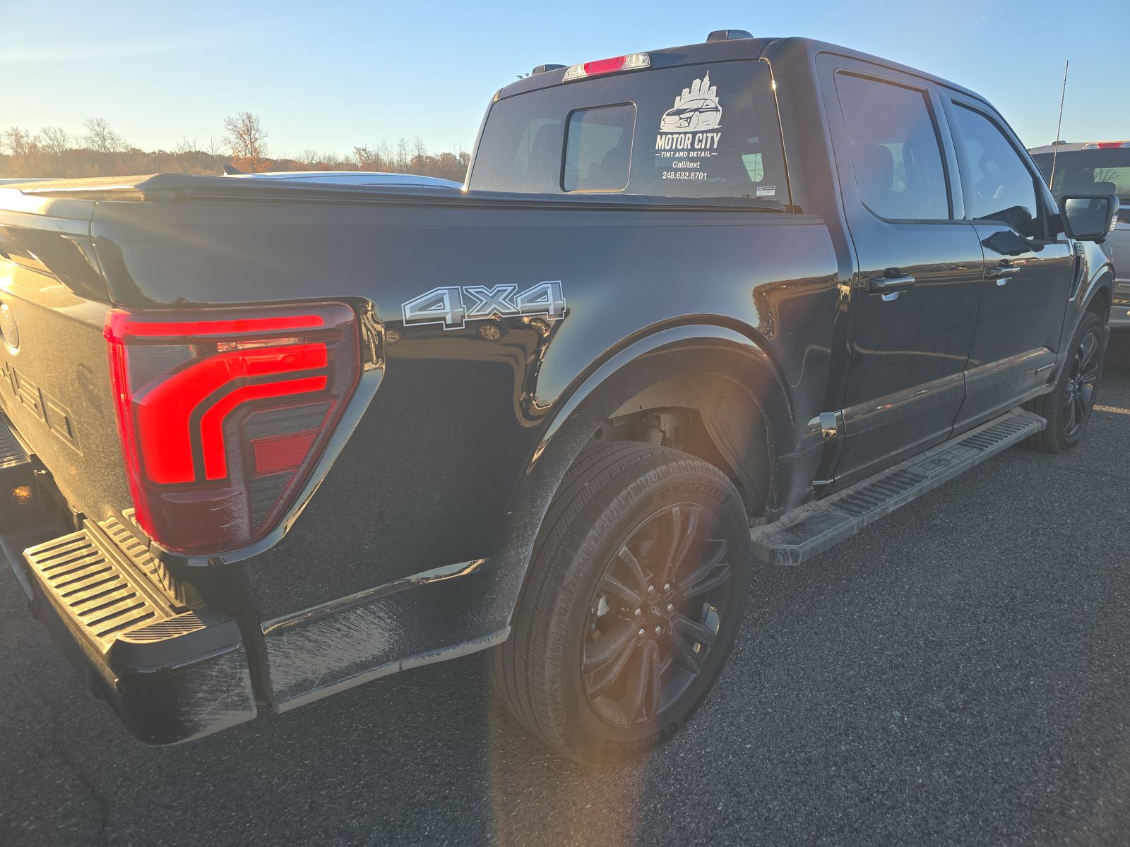 2024 Ford F-150 Hybrid Lariat AWD