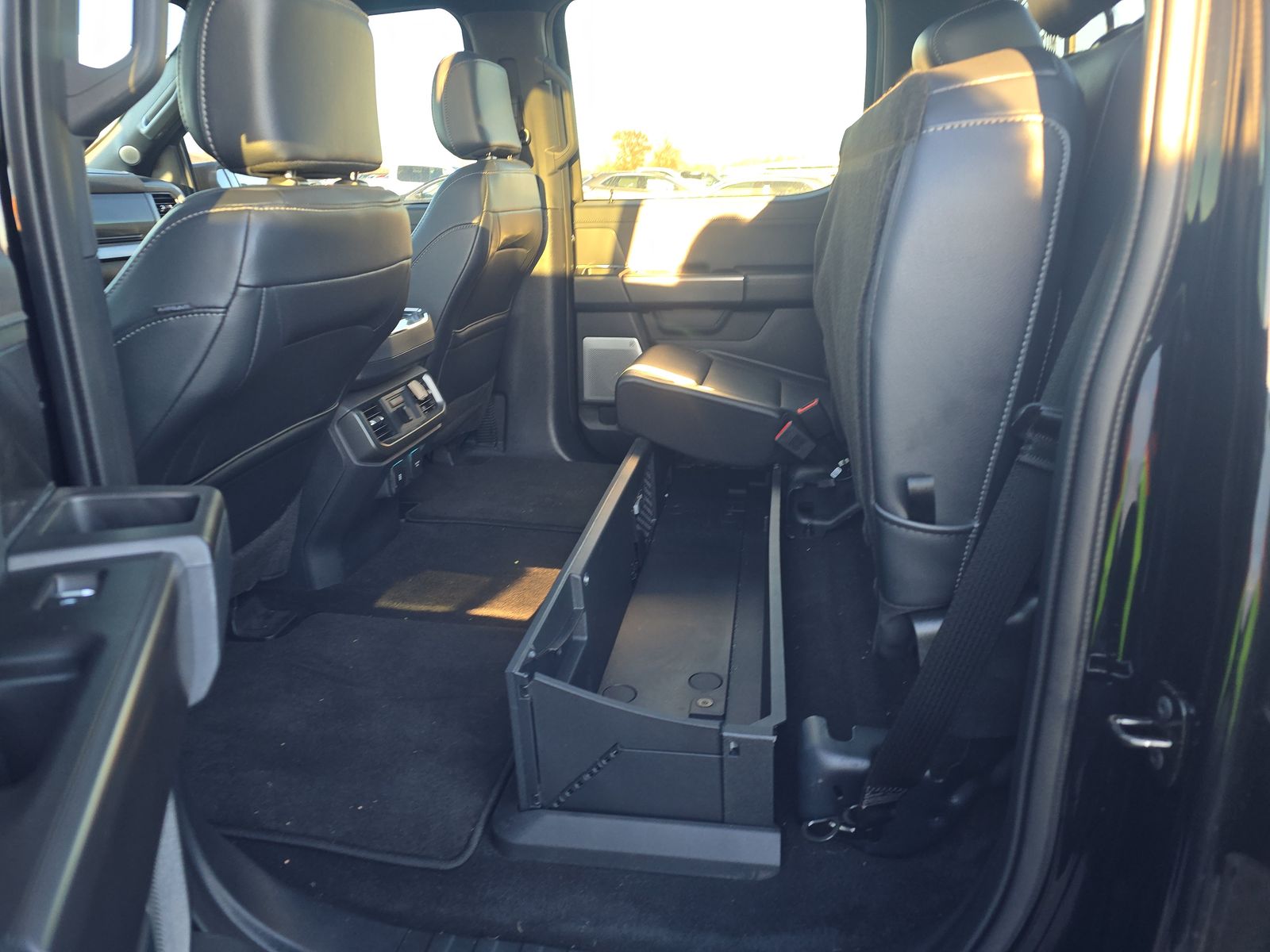 2024 Ford F-150 Hybrid Lariat AWD