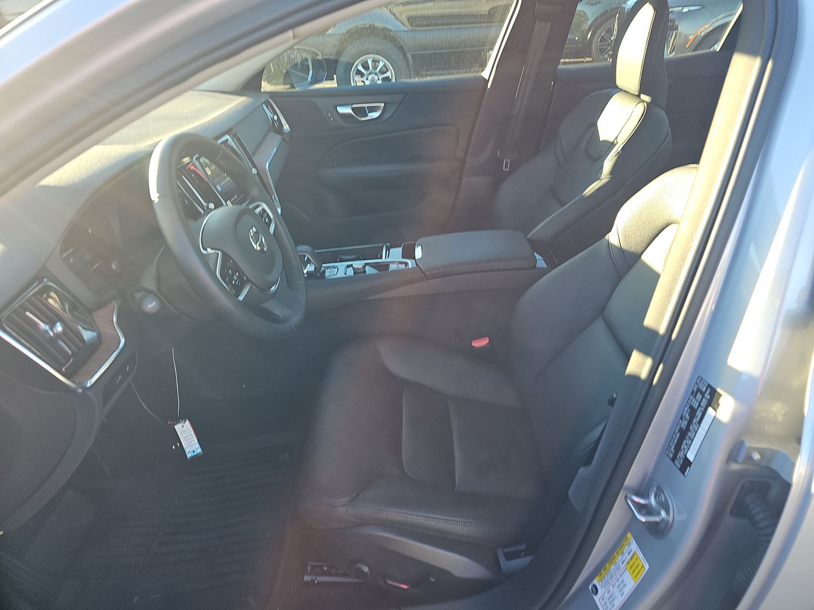 2024 Volvo S60 Recharge T8 Plus AWD