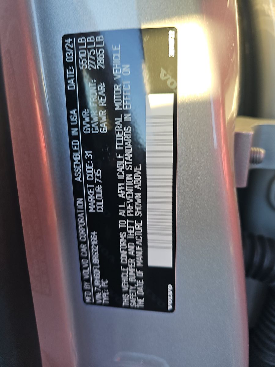 2024 Volvo S60 Recharge T8 Plus AWD