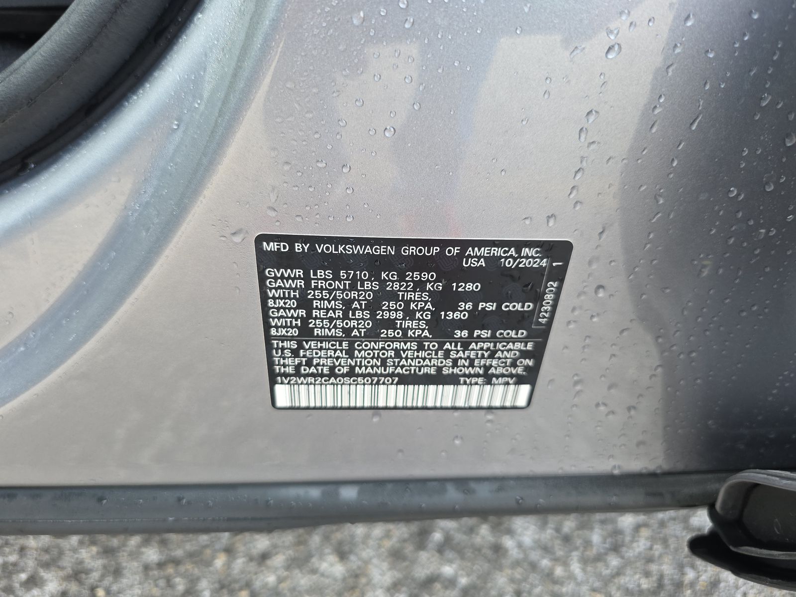 2025 Volkswagen Atlas 2.0T SE FWD