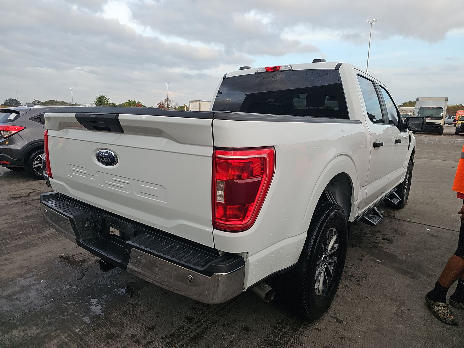2022 Ford F-150 XLT AWD