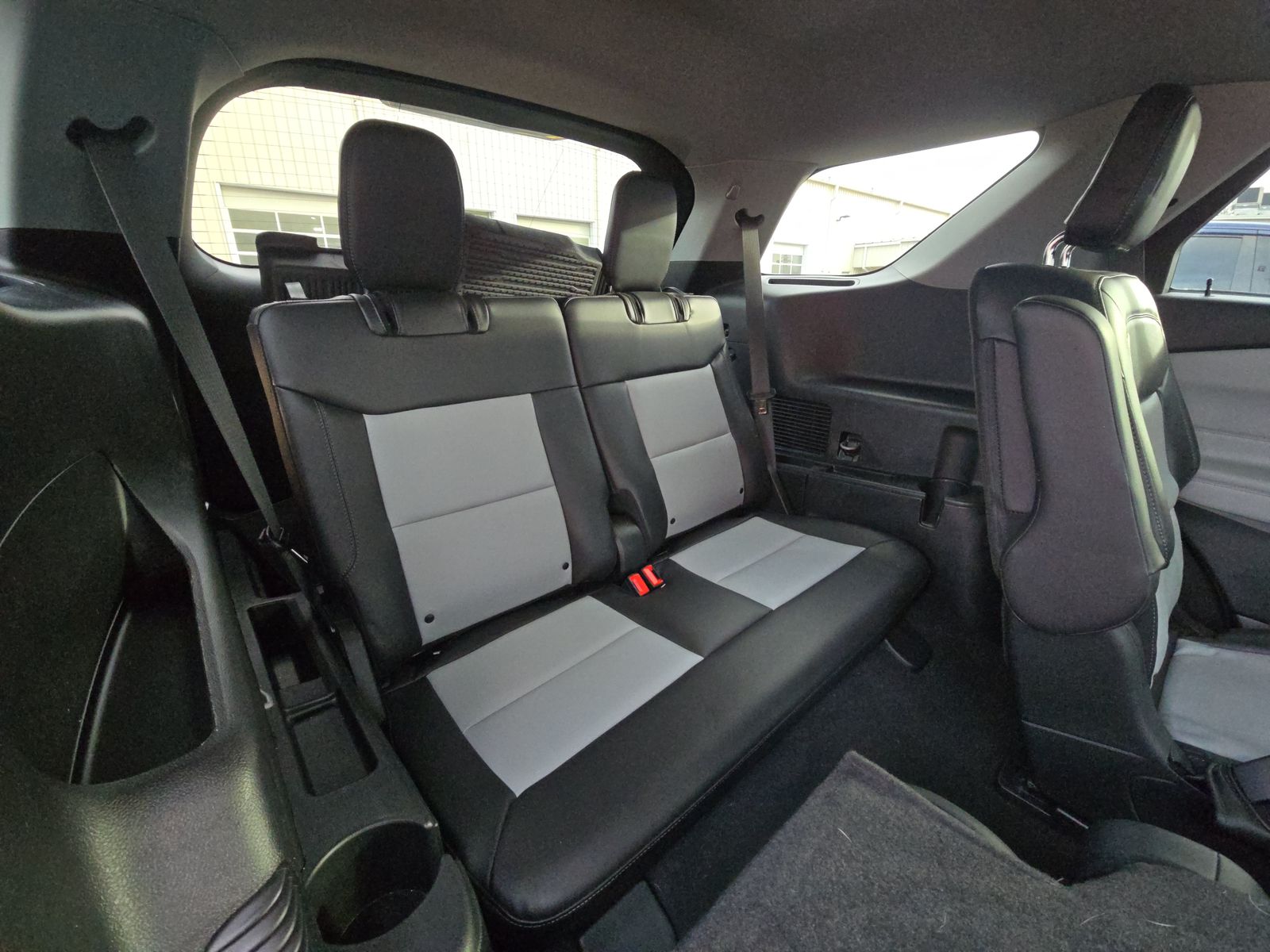 2023 Ford Explorer XLT AWD