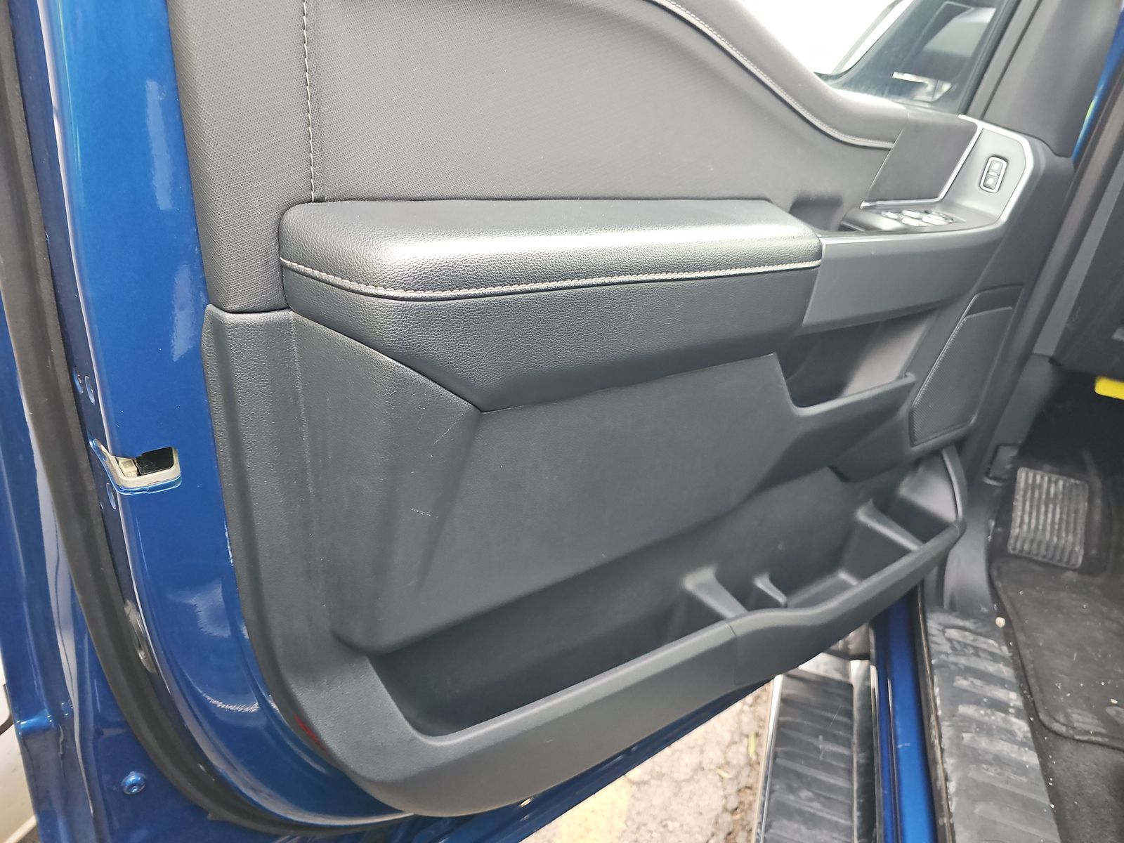 2024 Ford F-150 Hybrid XLT AWD