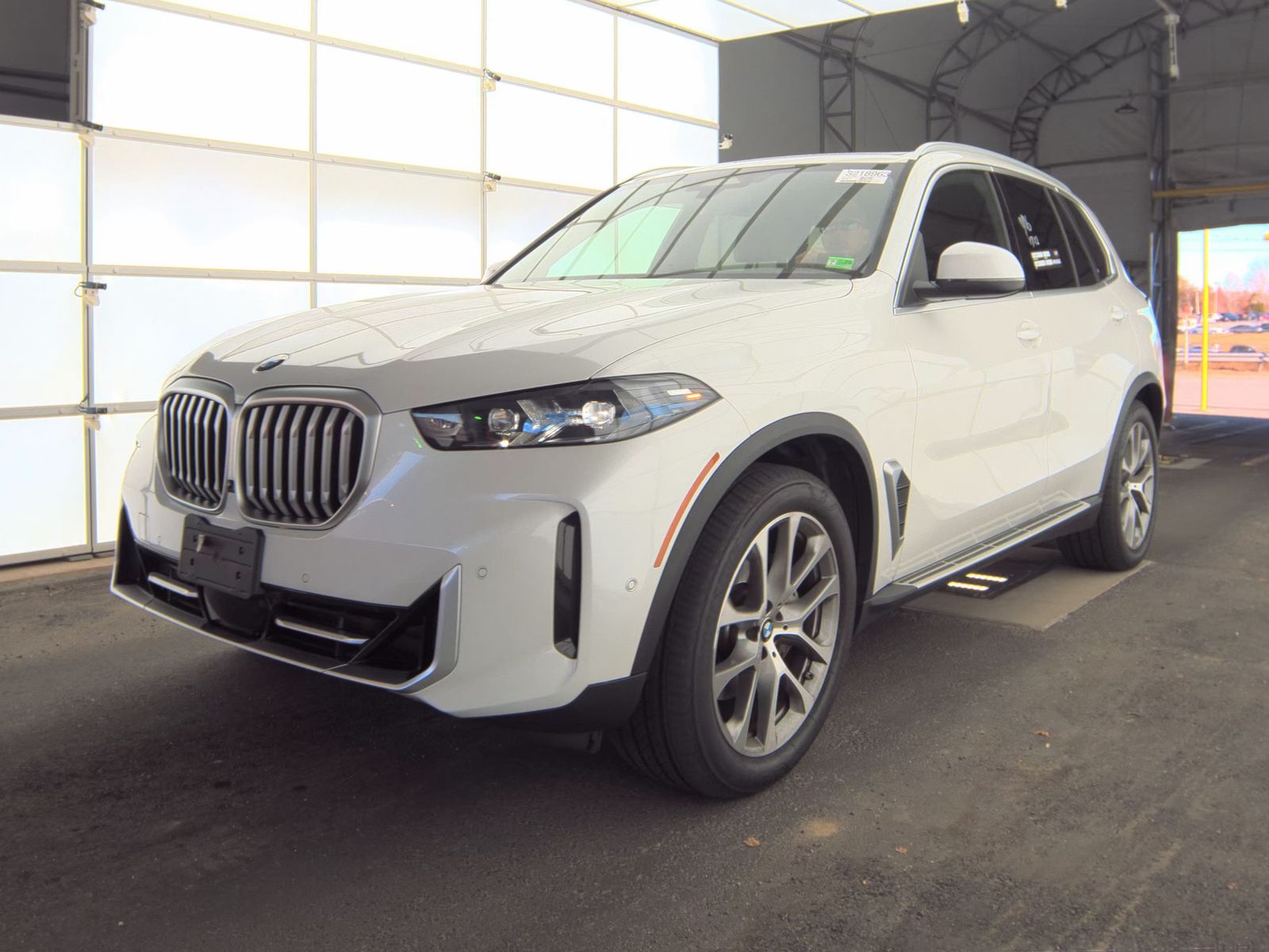 2025 BMW X5 xDrive40i AWD
