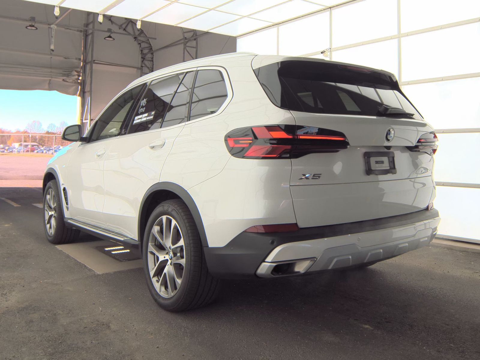 2025 BMW X5 xDrive40i AWD